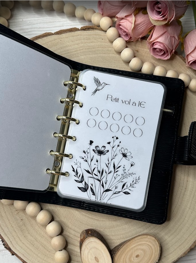 Challenge d’épargne “L’Envol du colibri” 🕊️ – Tracker budget format A7 ou A6, perforé ou à glisser