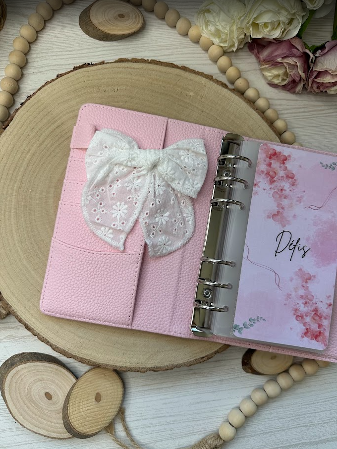 Décoration classeur budget – Grand nœud en dentelle (6 couleurs) – Accessoire planner et organisation