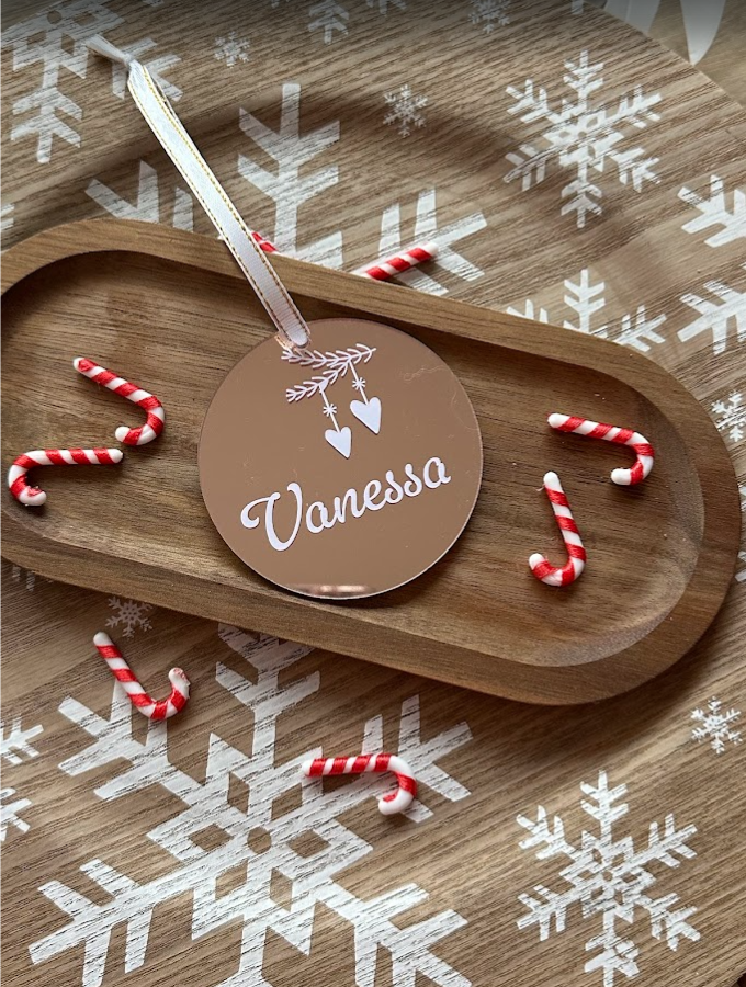 Boule de Noël personnalisée miroir rose gold – Prénom au choix