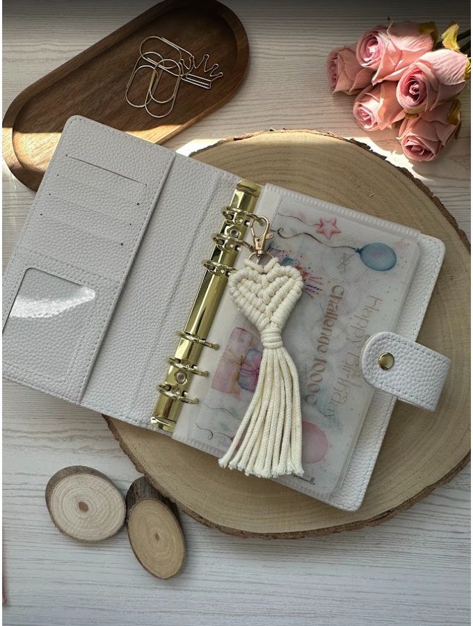 Porte-clés macramé cœur – Accessoire bohème chic fait main pour sac, trousseau de clés ou classeur budget