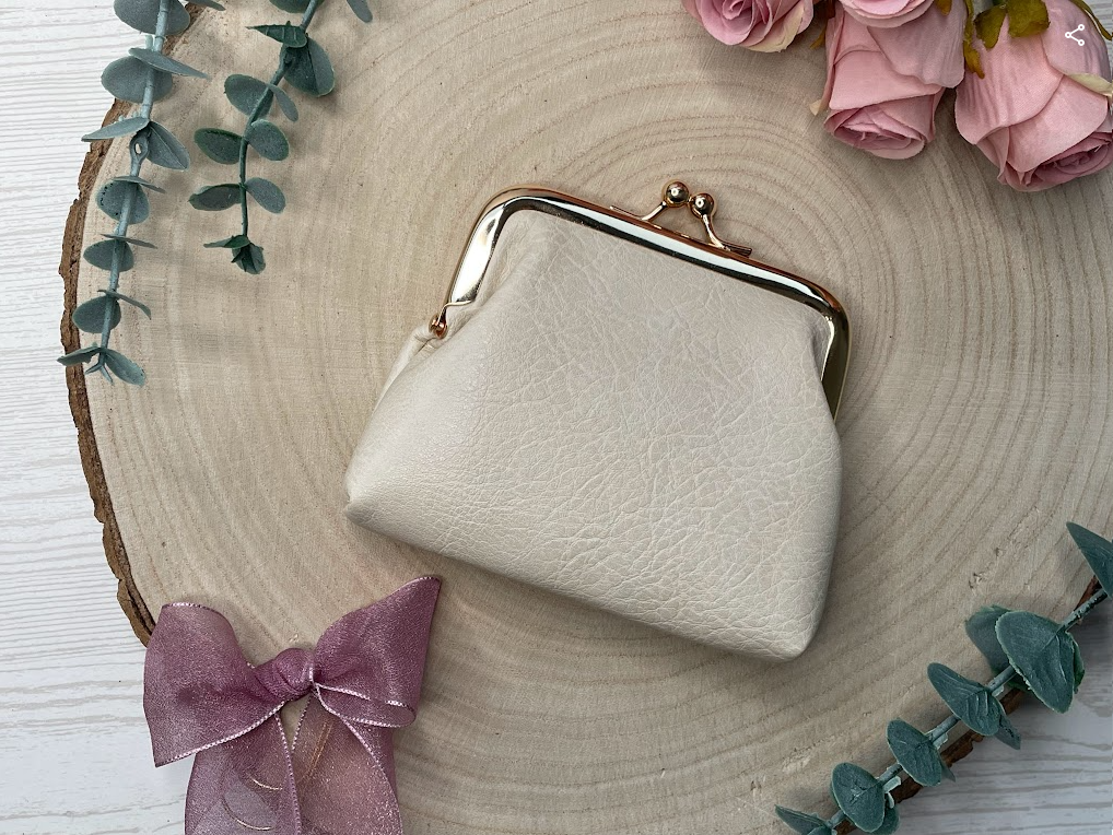 Porte-monnaie rétro à clip – Rose, Blanc ou Vert Sauge