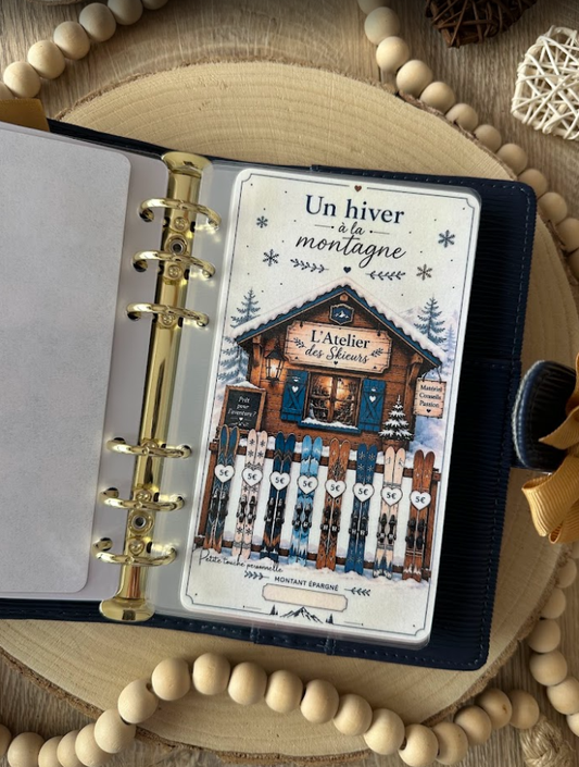 ❄️ L'Atelier des Skieurs – Tracker d'épargne | Collection Un hiver à la montagne
