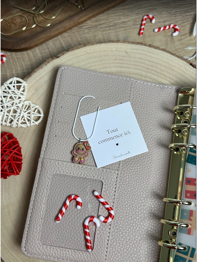 Trombone biscuit pain d’épices – Accessoire de Noël mignon pour planner ou classeur budget (avec ou sans nœud)