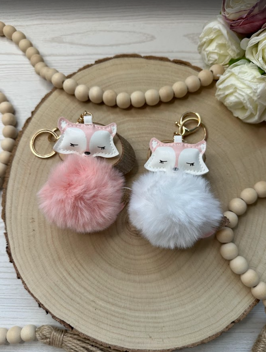Porte-clés renard pompon – Fourrure synthétique (rose ou blanc) – Accessoire sac, trousse ou classeur