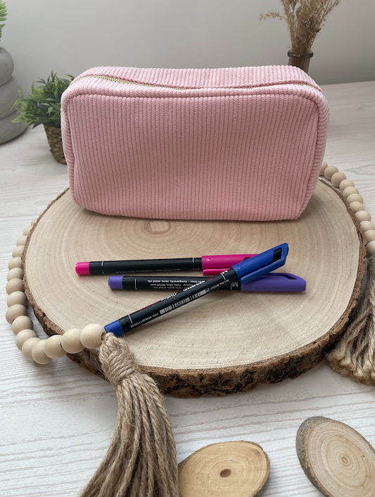 Trousse en velours côtelé – Petit ou grand modèle
